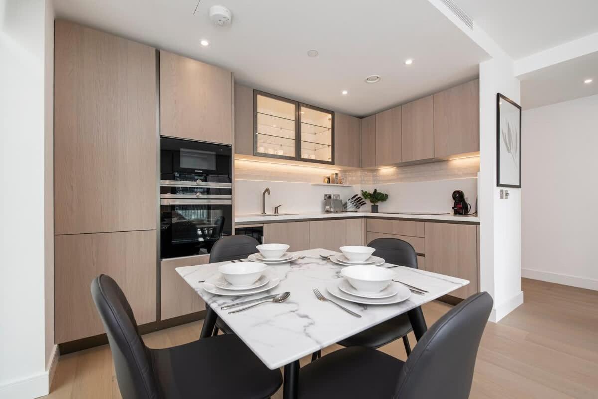 Apartment Battersea Power Station 2 Bed Close To Harrods London