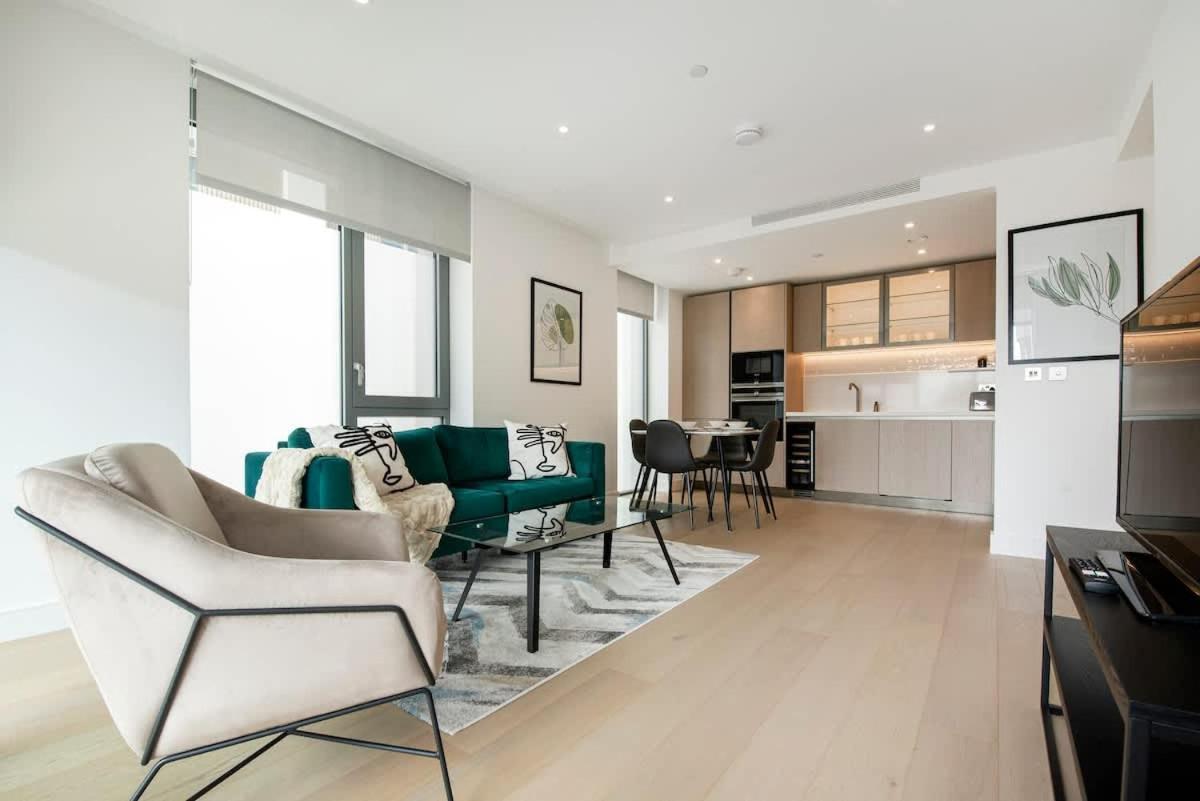 Battersea Power Station 2 Bed Close To Harrods Apartment *